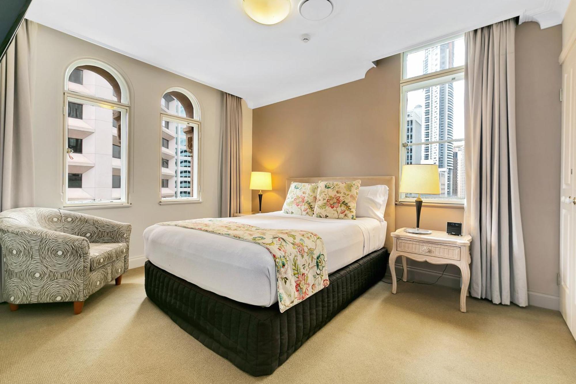 Two-Bedroom Apartment 2 Queen Beds