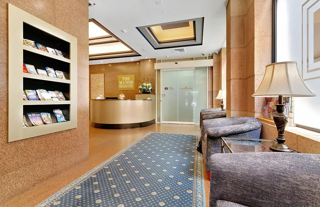Manor Apartment Hotel-1