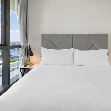 Meriton Suites Herschel Street, Brisbane-3
